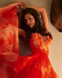Esha Gupta